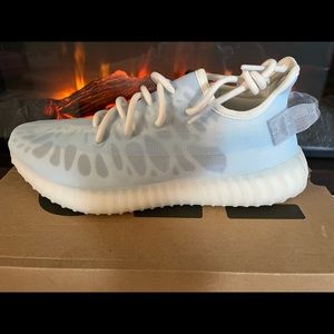 💎💎Yeezy Boost Mono Ice💎💎